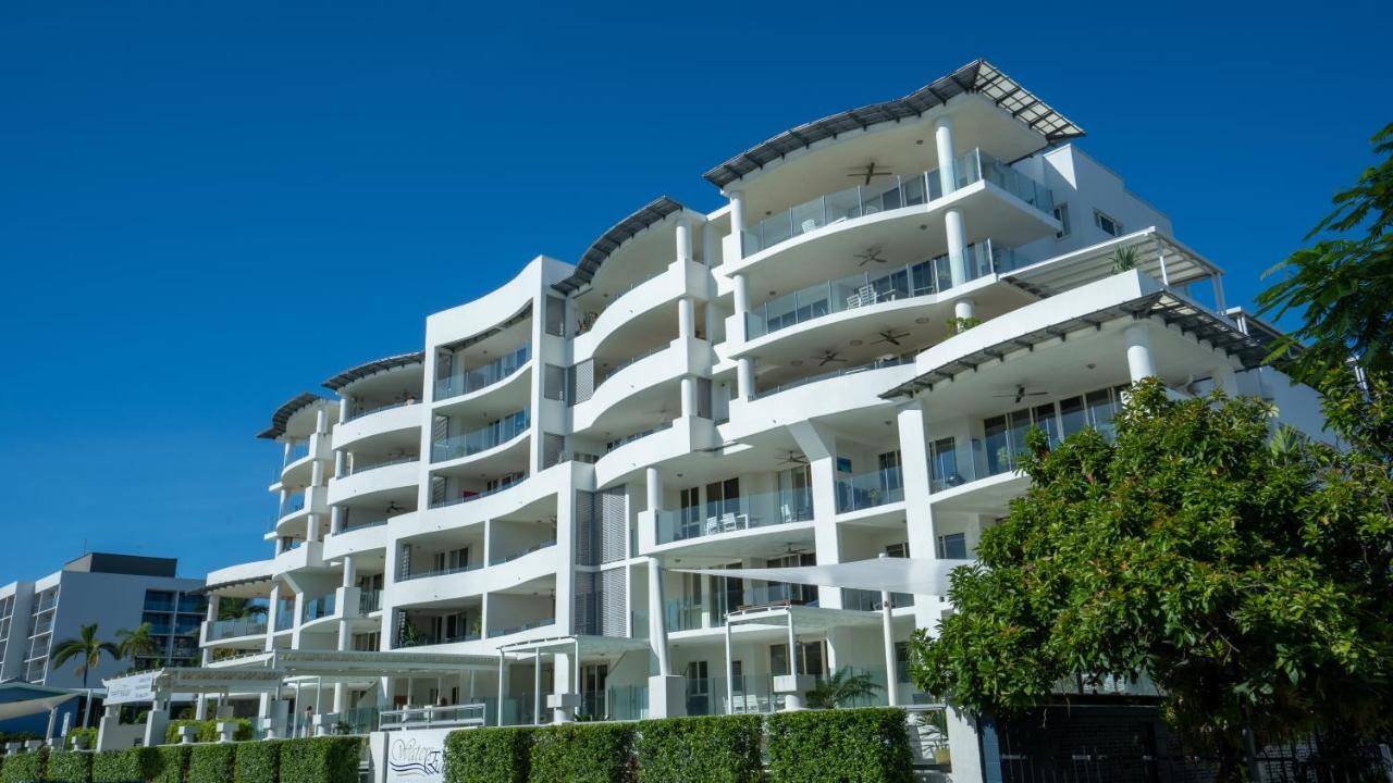 Waters Edge Apartment Cairns Exterior photo