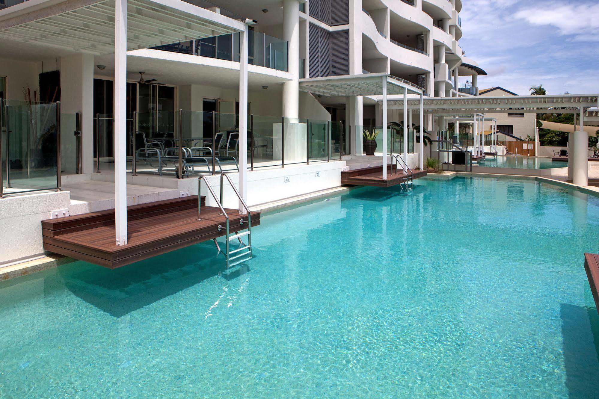 Waters Edge Apartment Cairns Exterior photo